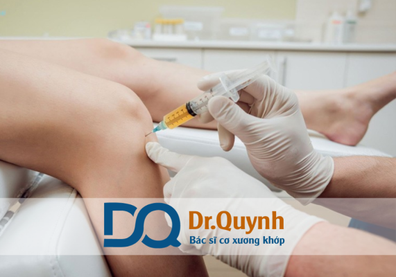 So sánh tiêm huyết tương giàu tiểu cầu và tiêm hyaluronic acid Tiêm huyết tương giàu tiểu cầu (PRP) và tiêm hyaluronic acid (HA) đều là các liệu pháp ít xâm lấn giúp giảm đau, phục hồi chức năng xương khớp