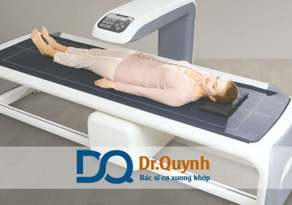 Đo loãng xương ở Quận 7 - địa chỉ uy tín Nhờ công nghệ đo mật độ xương hiện đại (DEXA), người bệnh có thể được chẩn đoán chính xác và kịp thời áp dụng phác đồ phòng ngừa – điều trị.
